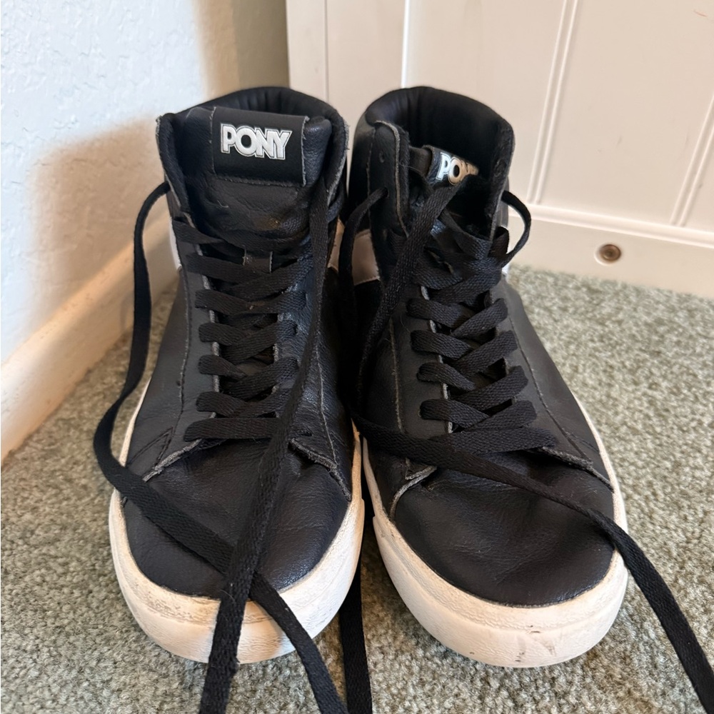 Pony Black Leather Sneakers